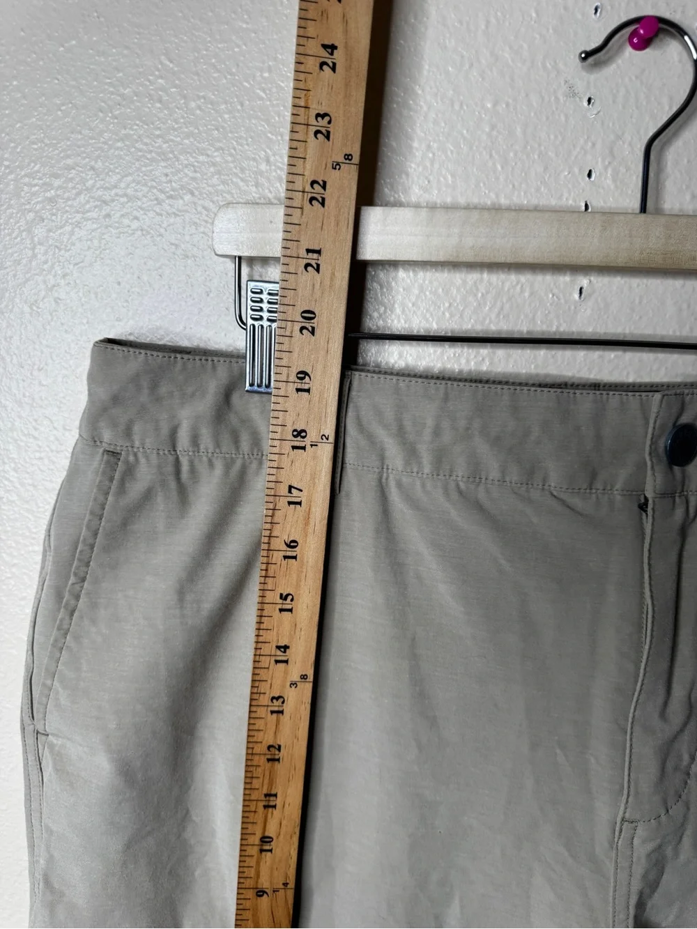 Faherty Mens Size 38 All Day Shorts Khaki Stretch Drawstring Cotton 7